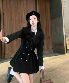 Black School Uniform, Contrast Outfit, Fashion Aesthetics, Workwear Fashion, Closet Fashion, Kpop Outfits, Fashion Photoshoot