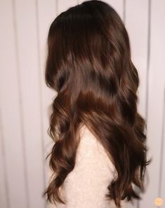 Hair Goal, Filler Photos, Brown Hair Shades, Chocolate Brown Hair Color, Brown Hair Looks, Brown Hair Inspo, Bronde Hair, Chocolate Hair, Hair Color Light Brown