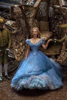 Cinderella Movie Prestige Costume - PitaPats.com Cinderella Icon, Soothing Pictures, Landscape Dress, Angel Queen, Historical Aesthetic, Dr Aesthetic, Sandy Powell, New Cinderella, Cinderella Movie