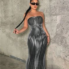 Super Cute And Stylish Ships In 5-10 Business Days Birthday Outfit Spring, Spring Birthday Outfit, Tube Bodycon Dress, Rosé Black And White, Body Outfit, German Women, Dress Birthday, Rose Dresses, Spring Women