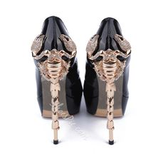 Moda Steampunk, Boots Look, Black Patent Shoes, Mode Shoes, Black Patent Leather Shoes, Leather High Heel Boots, Black Stiletto Heels, Dr Shoes