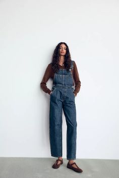 LONG TRF BAGGY DENIM JUMPSUIT - Navy blue | ZARA United States Utility Style Jumpsuits And Rompers With Suspenders, Utility Overalls With Patch Pockets For Fall, Fall Shortalls Overalls With Pockets, Dark Wash Straight Leg Overalls For Work, Blue Straight Leg Utility Overalls, Blue Utility Straight Leg Overalls, Blue Utility Overalls With Straight Leg, Dark Wash Workwear Overalls, Workwear Shortalls With Suspenders