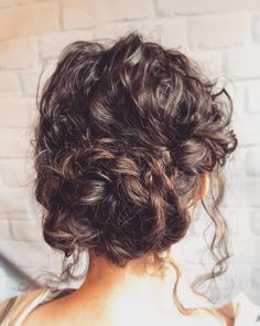 Long Curly Hair Prom Styles, Curly Prom Hairstyles, Prom Hair Updo Curly, Curled Prom Hair, Iron Curls, Prom Hair Tutorial, Curly Prom Hair, Cute Prom Hairstyles, Prom Hair Medium