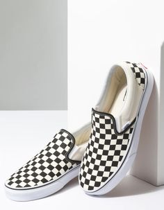 Vans Classic Slip-On has a low profile, slip-on canvas upper with all-over checker print, elastic side accents, Vans flag label and Vans original Waffle Outsole. Imported. Vans Checkerboard Slip On, Checkerboard Vans, Platform Vans, Tenis Vans, Vans Original, Vans Checkerboard, Off White Shoes, Vans Slip On, Vans Black