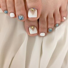 Bridal Toe Nails, Wedding Toe Nails, Wedding Pedicure, Wedding Toes, Cute Pedicures, Gel Toe Nails, Jewel Encrusted, Toe Nail Color, Gel Toes