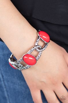 Oversized red beads and interwoven silver frames are threaded along stretchy bands around the wrist. The silver frames are dotted in antiqued studs, adding tactile texture to the colorful piece. Sold as one individual bracelet. 9/25/2020 Paparazzi Jewelry Images, Paparazzi Accessories Jewelry, Haute Fashion, Red Bracelet, Feeling Pretty, Tactile Texture, Red Beads, Red Bracelets, Silver Frames