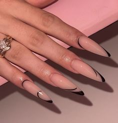 Sharp Almond Acrylic Nails, Long Almond Acrylic Nails Designs, Long Almond Nails Designs Classy, Burgundy French Tip Nails, Gel Nails Stiletto, Almond Nail Inspiration, Green Nails Inspiration, Long Almond Acrylic Nails, Almond Long Nails