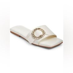 Open Edit Lely Slide Sandal Size 7 Ivory Color. New No Box Cream Flat Synthetic Sandals, Chic Cream Flat Sandals, Elegant Cream Sandals For Vacation, Elegant Beige Flat Sandals, Chic Cream Slip-on Sandals, Slide Sandals Outfit, Mia Sandals, Sparkly Sandals, Dior Sandals