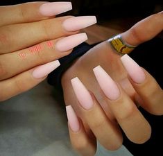 The prettiest coffin nails i have seen thus far. Natural volored, SLENDER, they arent super wife looking. Still a little too long for my taste. But i like the slight lifhtwr color variation at the tips Matt Nails, Coffin Nails Matte, Weak Nails, Ballerina Nails, Acrylic Nails Coffin, Nail Arts, Nail Shapes, Matte Nails