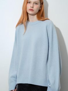 Composition : wool 100%Color : Light Sky_freeCountry of Origin : Republic of Korea Blue Cashmere Sweater For Spring, Fine Knit Light Blue Fall Sweater, Color Light, Knitwear, Loose Fitting, Composition, The 100, Wool, Knitting