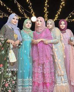 Wedding Dresses For Girls Indian, Pakistani Wedding Outfits Sisters, Hijab Style For Wedding, New Pakistani Dresses, How To Wear Hijab, New Hijab, Islamic Fashion Dresses, Pakistani Party Wear Dresses, Function Dresses