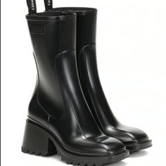 These Boots Are A Win Win.. You Get Rain Boots That Are Fashionable And Protect Your Beautiful Feet From Getting Wet While Still Looking Like The Boss That You Are. Size:40 Color: Black Zipper On The Side Getting Wet, Chloe Shoes, The Boss, Your Beautiful, Rain Boots, Bootie Boots, Chloe, Ankle Boots, Women Shoes