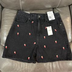 Forever 21 Strawberry Shorts. Size Small Nwt Cute Black Cotton Shorts, Forever 21 Red Summer Bottoms, Red Forever 21 Bottoms For Summer, Red Forever 21 Summer Bottoms, Casual Red Forever 21 Bottoms, Casual High-waisted Shorts By Forever 21, Casual Black Bottoms From Forever 21, Trendy Forever 21 High-waisted Shorts, Forever 21 High Waist Black Shorts