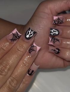 Short Nails Acrylic Halloween, Pink Halloween Short Nails, Black And Pink Halloween Nails, Short Halloween Nails Acrylic, Holloween Nails, Halloween Acrylic, Custom Nails, Halloween Acrylic Nails, Hard Nails