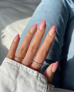 Pink Tip Nails, Summery Nails, Casual Nails, Pink Acrylic Nails, Oval Nails, Birthday Nails, Short Acrylic Nails, Nail Arts, Cute Acrylic Nails