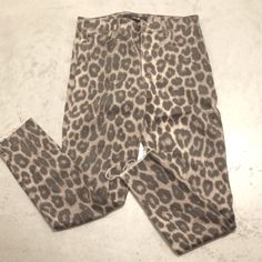 Brand New Brand Joe's Size 28 Gender Women,,, High Rise Brown Bottoms For Winter, Fitted Taupe Pants For Fall, Taupe Fitted Bottoms For Fall, Fitted High Rise Leopard Print Bottoms, Fitted High-rise Leopard Print Bottoms, Joes Jeans, Jeans Black, Black Jeans, Black And Brown