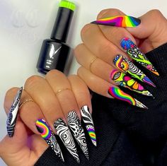 Fly Nails, Crazy Nail Designs, Crazy Nail Art, Punk Nails, Crazy Nails, Bling Acrylic Nails, Neon Nails