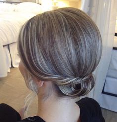 Upstyles For Short Hair, Formal Hairstyles For Short Hair, Chignon Updo, Color Rubio, Teased Hair, Hair Buns