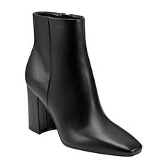 College Wishlist, Pumps Heels Stilettos, Walking Shoes Women, List Ideas, Women Boots, Sandals For Sale, Dress And Heels, Office Outfits, Black Booties