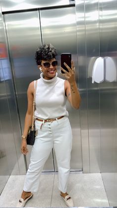 Casual Chic Outfit, Chic Outfit, All White, Chic Outfits, Casual Chic, White Jeans, Pants, Pins, White