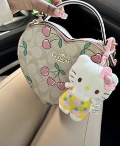 Sanrio Coin Purse, Cute Coach Bags, Trending Bags, Hello Kitty Purse, Hello Kitty Bag, Fendi Bag, Hello Kitty Accessories, Cute Purse