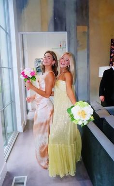 Preppy Prom Dresses Yellow, Tiered Satin Dress, Long Sorority Formal Dress, Preppy Formal Dresses, Preppy Prom Dresses Long, Prom Dress Inspo 2023, Yellow Formal Dress Long, Prom Dresses Preppy, Prom Dress Preppy