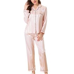 Great for loungewear, nightwear, sleepwear, home bedroom, and daily wear. This loungewear pajama set for women is constructed of satin, pants with elastic waist, making it convenient to take on/off, keeping you pretty and comfortable all day. Featuring solid color and palazzo pants design, soft and comfortable make you feel cozy all night, and enjoy a comfortable sleep and sweet dream.No matter the cozy bedtime, casual home relaxation, laze afternoon, or comfy bath, the soft and lightweight wome Look In Mirror, Pajama Aesthetic, Silk Pajama Sets, Fashion Pajamas, Silk Pj Set, Satin Pyjamas, Back To Bed, Luxury Sleepwear, Tie Waist Pants