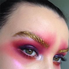 Catwalk Makeup, High Fashion Makeup, Avant Garde Makeup, Runway Makeup, Gold Makeup, Kesha, Festival Makeup, Blonde Brunette