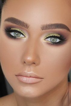 Amazing Wedding Makeup, Makeup Cantik, Makeup Looks For Green Eyes, Cute Eyeshadow Looks, Wedding Makeup Tips, Wedding Makeup Looks, Green Eyeshadow, Natural Wedding Makeup