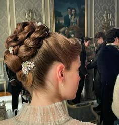 hannah dodd | francesca bridgerton | franchael | bridgerton | season 3 | franchaela Brigerton Hairstyle, Francesca Bridgerton Hairstyle, Period Drama Hairstyles, Bridgerton Updo Hairstyles, Hannah Dodd Bridgerton, Francesca Bridgerton Aesthetic, Bridgerton Hairstyle, At Home Hair Salon, European Hairstyles