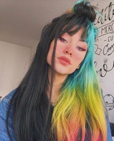 Beautiful Hair Dye, Diy Hair Dye, Half And Half Hair, Hair Dye Tips, Split Dyed Hair, Hair Color Crazy, Split Hair, Normal Hair