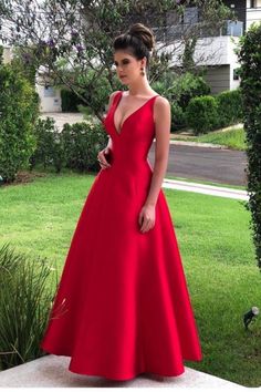 This Dress is fashionable for every occasion. the dress is made-to-order by professional tailors. You can choose from 50 colors, Regular sizes 2 to 16 and plus sizes 14w to 26W. Custom size is also available.. The product details: Color: Red, Length: Long, Silhouette: A-Line, Neckline: V-Neck, Primary Fabric: Satin Red Long Prom Dress, Red Satin Prom Dress, Dresses Hairstyles, Lace Top Wedding, Satin Long Prom Dress, Red Prom Dress Long, Satin Evening Dresses, Red Evening Dress, Backless Prom Dresses