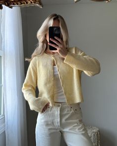 Feels like spring 💐 @sezane Spring Basics, Soft Feminine Outfits, Outfit Ideas 2024, Outfit Blazer, Yellow Cardigan, Summer Outfit Ideas, Soft Feminine, Wardrobe Outfits