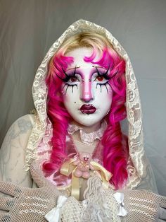 Doll Drag Makeup, Drag Clown Makeup, Valentines Drag Makeup, Pink Drag Makeup Looks, Halloween Makeup Clown, Pink Goth, Pink And Purple Drag Makeup, Drag Queen Makeup, Instagram Makeup