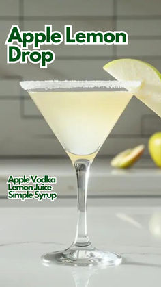 Apple Lemon Drop Rimmed Cocktails, Apple Vodka Drinks, Apple Cocktails, Lemon Margarita, Lemon Drop Cocktail, Vodka Cocktails Easy, Juice Cocktails, Apple Vodka