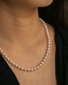 Make a statement on your special day with our white Akoya pearl necklace. This timeless piece features high-quality pearls with exceptional luster and perfectly rounded shapes, adding a touch of sophistication to your bridal look. Whether you're aiming for classic elegance or modern glamour, this necklace is expertly crafted for durability and long-lasting beauty.  #jewelrylove #finejewelry #statementnecklace #diamondnecklace #gemstonenecklace #luxurynecklace #pearlnecklace #pearls Akoya Pearl Necklace, White Pearl Necklace, Luxury Necklace, Bridal Look, Akoya Pearls, Timeless Accessories, Dream Ring, White Pearl