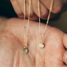 "Sometimes in the waves of change we find our true direction." -14K Gold-Plated OR White Gold-Plated-8mm Shell Charm-100% Sterling Silver Base-Nickel free-Hypoallergenic-Pearl Clasp-16" Chain-2" Extender-Tarnish Resistant Trendy Gold Necklace, Gold Shell Necklace, Shell Charm Necklace, Beachy Necklace, Wave Jewelry, Coastal Jewelry, Surf Jewelry, Beachy Jewelry, Pearl Clasp