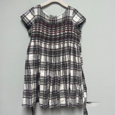 Gorgeous Classic Dress Originally $440 Euc Cotton Plaid Dress With Smocked Back, Spring Plaid Smock Dress, Plaid Smocked Short Sleeve Dress, Short Sleeve Plaid Smock Dress, Sleeveless Plaid Dress With Smocked Bodice, Classic Dress, Plaid Dress, Kids' Dresses, Plaid