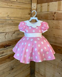 Perfect to any occasion Minnie Mouse Birthday Dress, Minnie Mouse Dress Baby, New Baby Dress, Minnie Dress, Minnie Mouse Costume, Minnie Birthday Party, Minnie Mouse Outfits, Minnie Mouse Dress, Pink Minnie