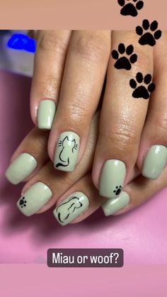 Dog Nail Art Simple, Dog Themed Nails, Vet Nails, Dog Nail Designs, Dog Nails Design, Besties Gifts, Paw Print Nails, Cat Nail Designs