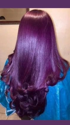 Pelo Color Borgoña, Hair Color Plum, Magenta Hair, Plum Hair, Wine Hair, Violet Hair, Dyed Hair Inspiration, Dyed Natural Hair, Hair Color Purple