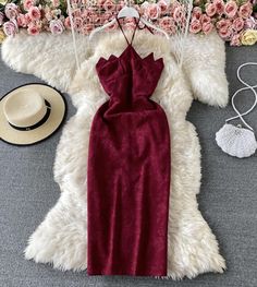 Burgundy off shoulder dressFabric: blendedColor: burgundySize (cm): S, M, L, XLS length 126 bust 84 waist 65 hip 90M length 127 bust 88 waist 65 hip 94L length 128 bust 92 waist 65 hip 98&ltp&gtXL length 129 bust 96 waist 69 hip 102&lt/p&gt&ltbr/&gt&ltp&gtFor more pictures of the dress, please contact us, thank you.&lt/p&gt&ltbr/&gt Elegant Red Backless Dress With Spaghetti Straps, Red Strapless Summer Dress, Red Strapless Off-shoulder Dress For Summer, Chic Red Off Shoulder Party Dress, Elegant Red Mini Backless Dress, Chic Red Off Shoulder Dress For Party, Chic Red Off-shoulder Party Dress, Chic Red Off-shoulder Dress, Fitted Red Off Shoulder Dress For Summer