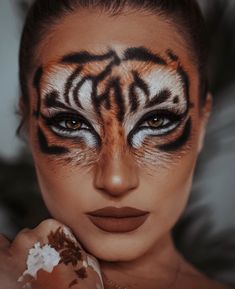 Tiger Costume Women, Makeup Karakter, Tiger Makeup, Face Art Makeup