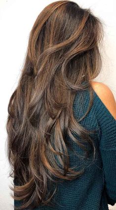 Really Long Layered Haircuts, Long Hair With Layers And Highlights, Butterfly Layers Hair Short, Haircuts For Long Hair With Layers, Hair Inspiration Long, Hairstyles For Layered Hair, Long Layered Haircuts, Haircuts Straight Hair, Long Hair With Bangs