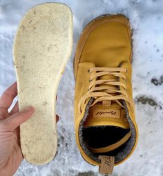 Wildling Shoes, Men Winter Shoes, Retro Clothes, Fuzzy Boots, Play Shoes, Fabric Shoes, Barefoot Shoes, Snow Shoes, Hippie Outfits