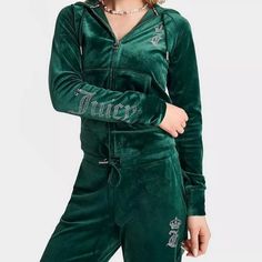 Nwt Beautiful Super Soft And Smooth Tracksuit Jacket And Jogger Pants - Both Size Small 95% Polyester, 5% Spandex Velvet Tracksuit, Velour Leggings, Velour Tracksuit, Velour Pants, Mode Boho, Sea Moss, Tracksuit Set, Evening Outfits, Knit Sweatshirt