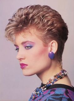 Eighties Hair, 80s Short Hair, 80s Haircuts, Matrix Hairstyle, 80s Hairstyles, 80's Hairstyle, Beyonce Hairstyles, Hairstyles Reference, Braid Hairstyle Ideas