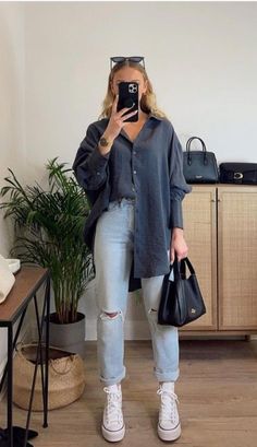 Outfit Ideas For September, Basic College Outfits Winter, Casual Outfits Back To School, Campus Fall Outfits, Spring Outfit Inspo 2023 Casual, Everyday Basics Outfit, Fall 2023 Outfits College, Outfit Ideas Daily, Non Casual Outfits