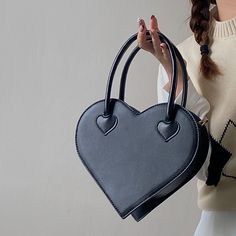 Bag Women Fashion, Novelty Bags, Heart Bag, Cross Bag, Styl Retro, Givency Antigona Bag, Small Tote, Shoulder Messenger Bag, Girls Bags