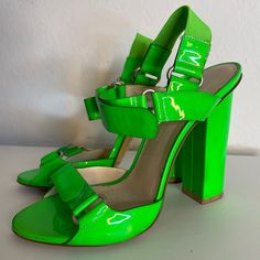 Neon Green Block Heels Size 38 Velcro Adjustable Straps Patent Leather Uppers Patent Can Easily Be Cleaned Priced Accordingly Good Pre Owned Condition Green Block Heels, Christopher Kane, Neon Green, Shoes Women Heels, Patent Leather, Block Heels, Adjustable Straps, Leather Upper, Shoes Heels